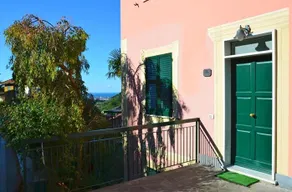Villa delle Rose Holiday Apartment - Image 4