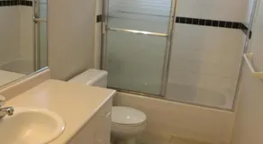 Decent Location Home - Image 4