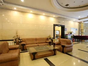 Xinluo Business Hotel - Image 2