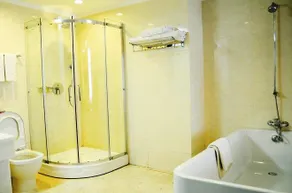 Paradise Resort - Image 5