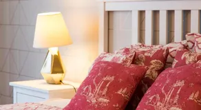 Charming 2-Bedroom Apartment in the City Centre - Image 4