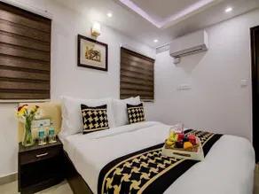 Edition O 30007 Crown Inn Panvel - Image 2