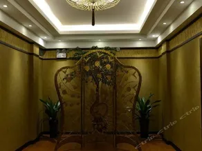 Huating Boutique Hotel - Image 4
