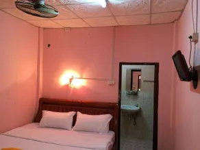 912 Guesthouse - Image 3
