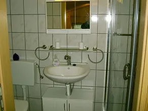 B & B Gross Methling - Image 2