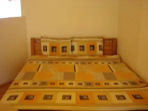 Cesar Guest Rooms - Image 4