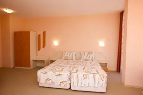 Copacabana Hotel - Image 5