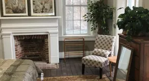 Historic Mcdonald Airbnb - Image 5