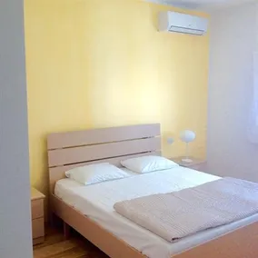 Amberyellowbnb - Image 5