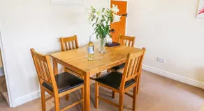 17 Moorside - Image 4