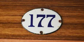 Two Up on York - Image 2