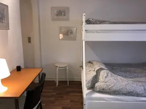 Frisholm Bed and Bed - Image 5
