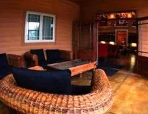 Possum Holler Bed and Breakfast - Image 5