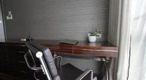 Yongke Executive Suite Poly World Branch - Image 5