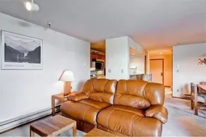 Marina Place - Image 2