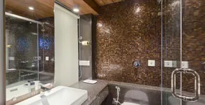 Shreyas Hotel - Image 3