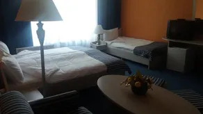Hotel Perfect - Image 4