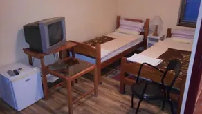 Laguna Guesthouse - Image 2