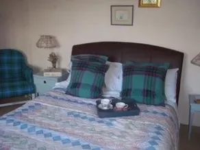 Lower Crabb Country Bed and Breakfast - Image 3