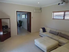 Oasis-House 5 Bedrooms - Image 4