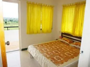 Silver Oak Holiday Homes - Image 2