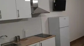 Atico con TERRAZA PRIVADA o Estudio Acogedor en el Centro de La Laguna - Image 2