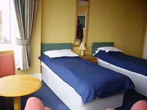 White Lion Hotel - Image 3