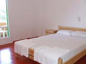 Chalikias Rooms - Image 5