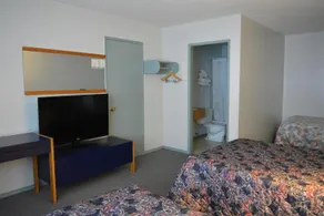 Kalum Motel - Image 5