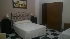 Hostal El Camionero - Image 5