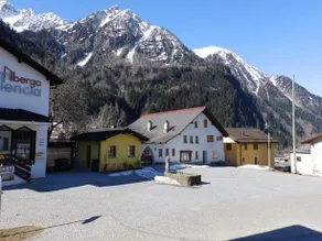 B&B Tencia - Image 2