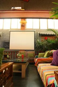 Lanzhou Up in the Wing Youth Hostel - Image 5