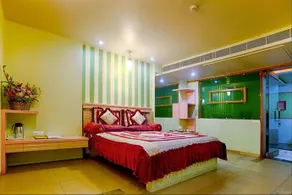 La Casa Inn - Image 5