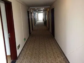 RUICHENG HOTEL - Image 4