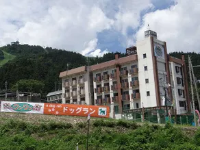 Hotel Wanwan Club - Image 1