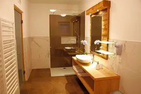 Hotel Enzian - Image 4