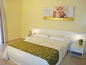 Guest House Kronos - Image 1
