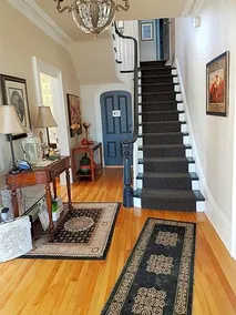 Quartermain House Bed & Breakfast - Image 4