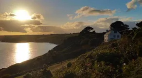 Pentire, on the coastal path - Image 2