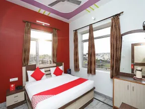 OYO 30598 Hotel City Ganga - Image 3
