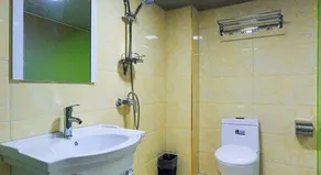 Jiangbian Xiangli Homestay - Image 4