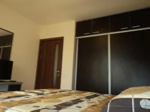 Adeline Apartments - Image 5