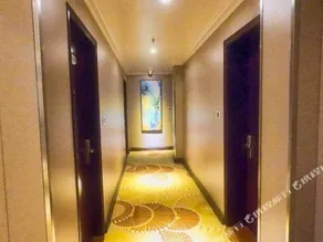 Jingling Hotel - Image 4
