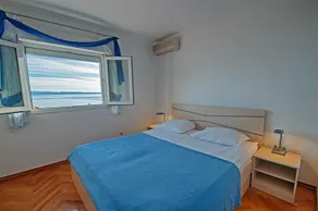 Apartment M - Image 5
