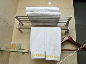 Guangzhou Xianle Select Hotel (Baiyun Avenue Beiyongtai Metro Station) - Image 2