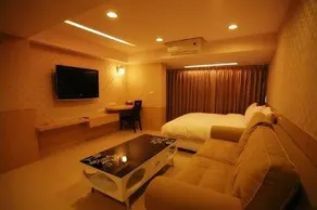 SA Club - Image 2