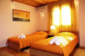 VIP Lounge Resort - Apartments - Image 3