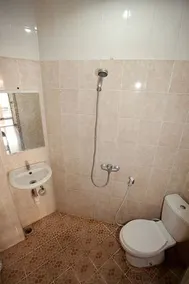 OYO 193 SM Residence - Image 4