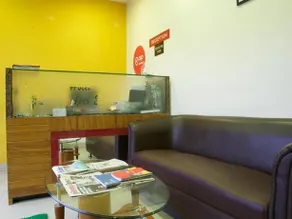 OYO Rooms Mumbai Airport Road Metro Station - Image 3