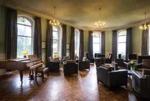 Gartmore House - Image 2